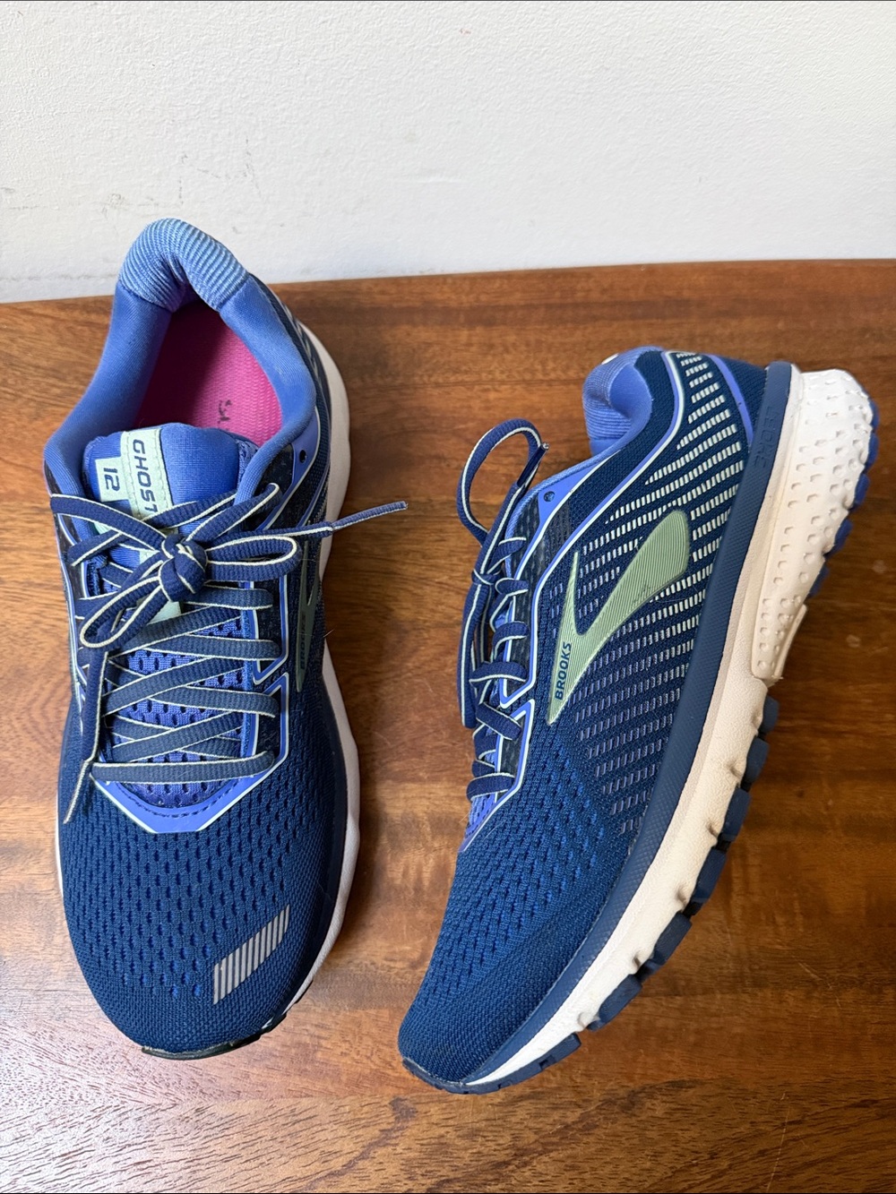 Brooks Women's Ghost 12 Running Shoes Size 9